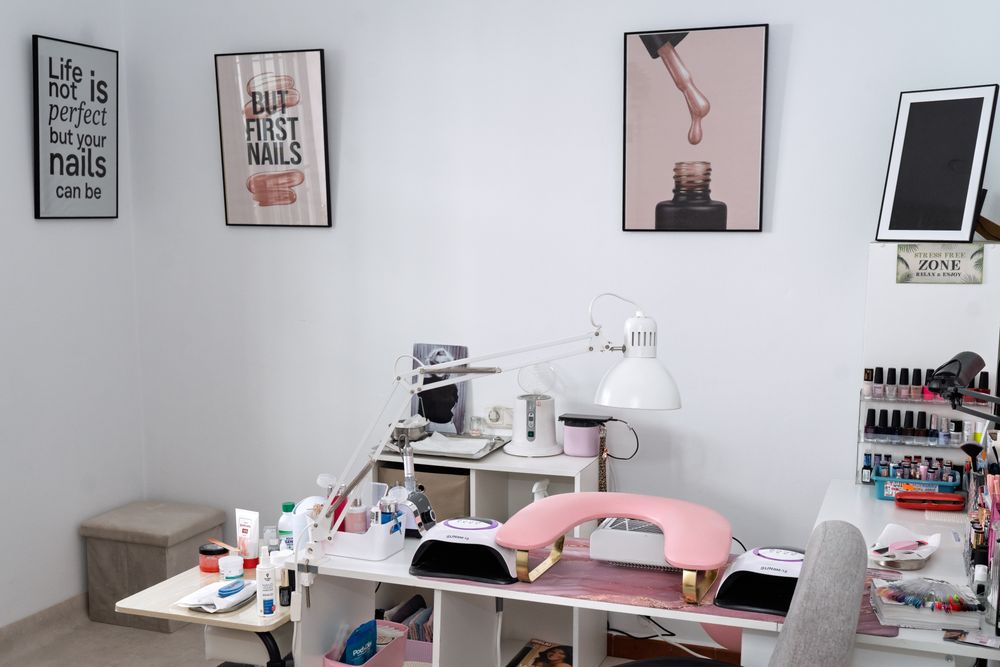 Im Studio von Bahia Nails in La Herradura, 10 Minuten von Almuñécar